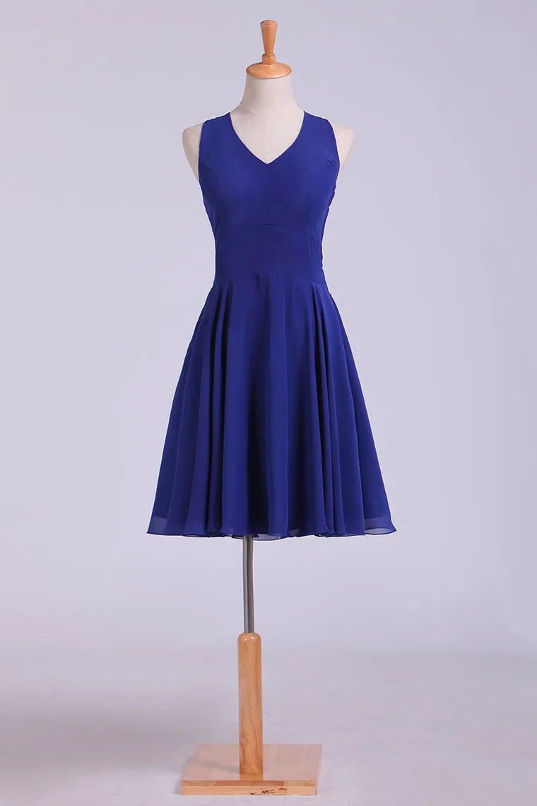2024 V-Neck Homecoming Dresses A Line Short Chiffon