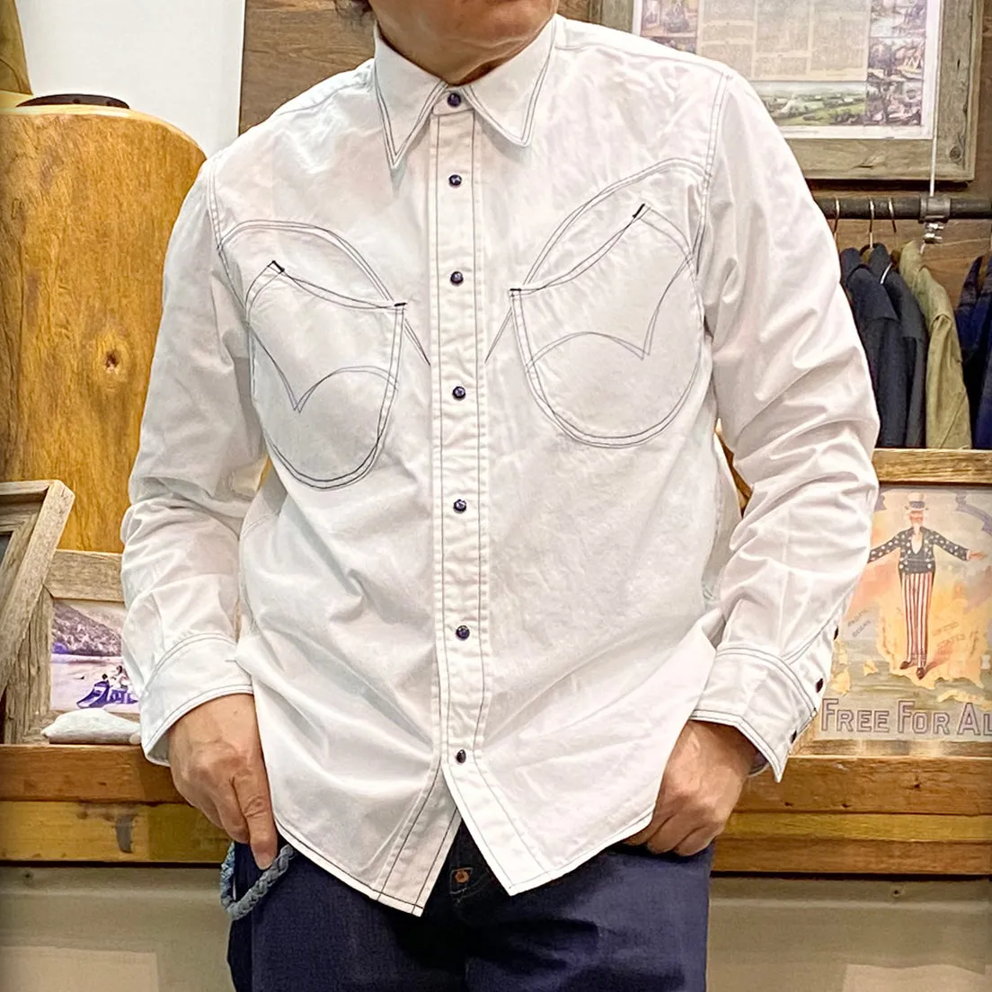 DDL 319R-DIABLO LUCKY-WB REGULAR FIT 2 HORSESHOE POCKET WHITE LEFT HAND TWILL WESTERN SHIRT WITH CONTRAST BLUE THREADS STITCHING-E0 WHITE