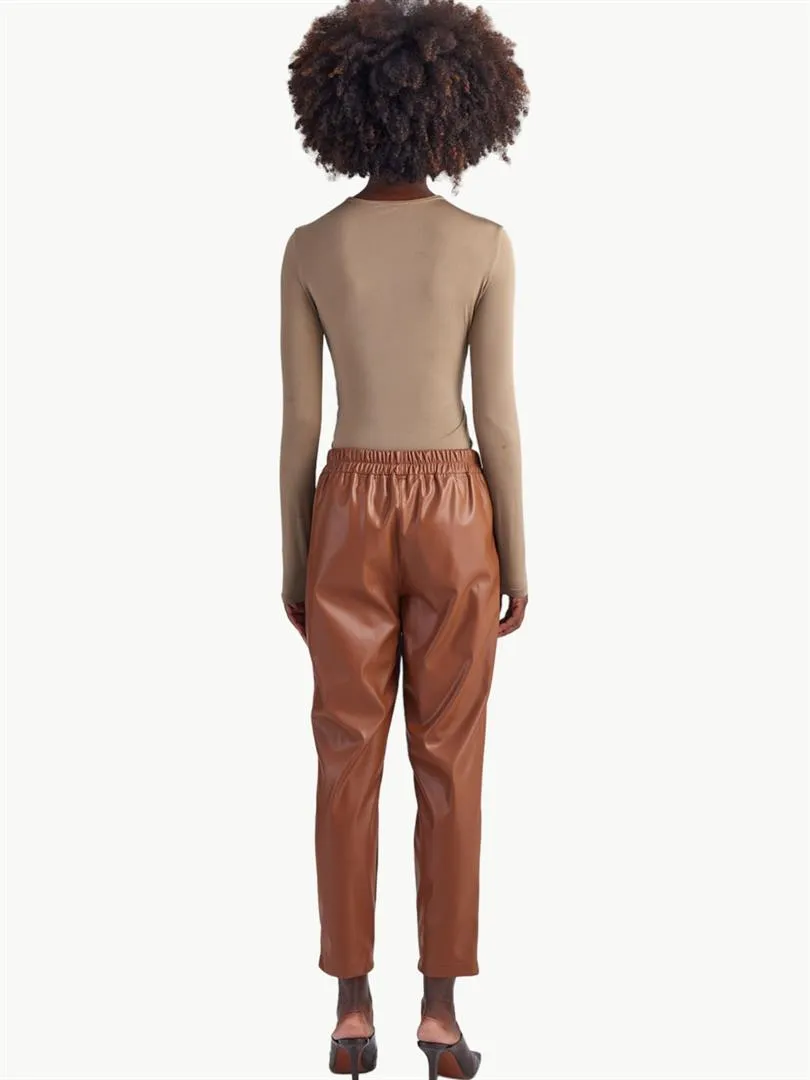 Elastic Waist Pleated Vegan Leather Trousers - Tan
