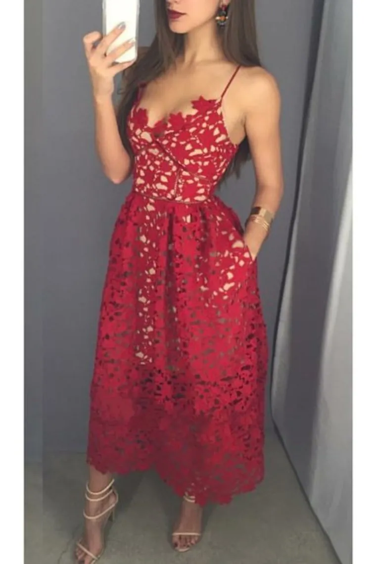 Lace Spaghetti Straps With Pockets Sweetheart Homecoming Dresses