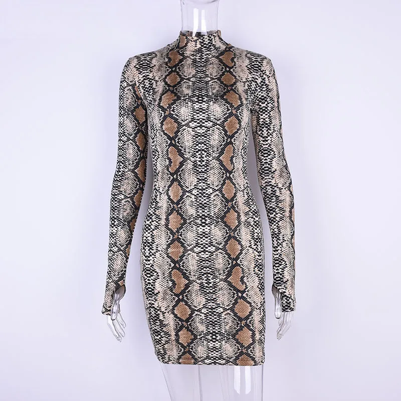 Long Sleeve serpentine High Neck Short Party Dress