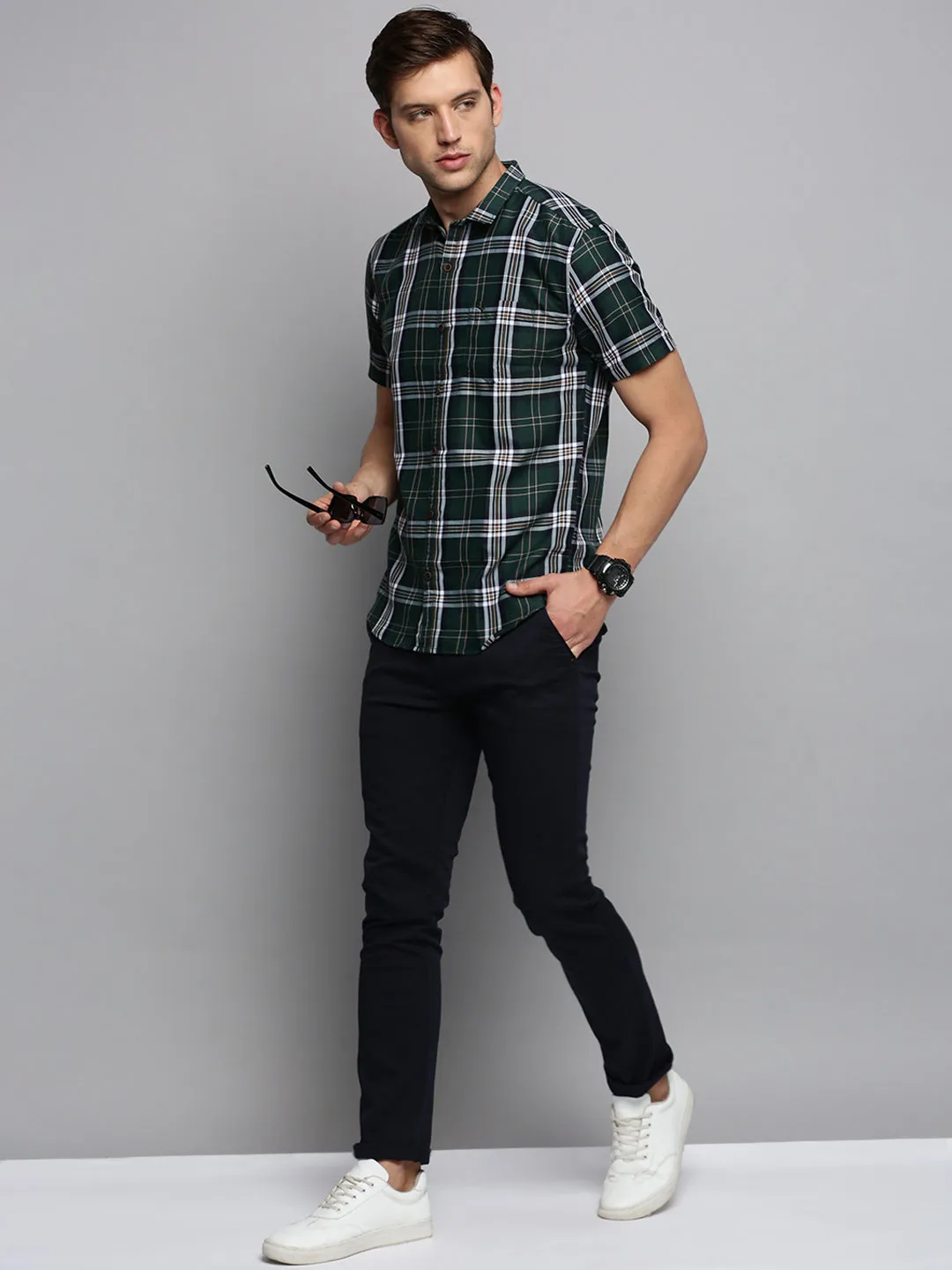 Men Olive Classic Tartan Check Cotton Casual Shirt