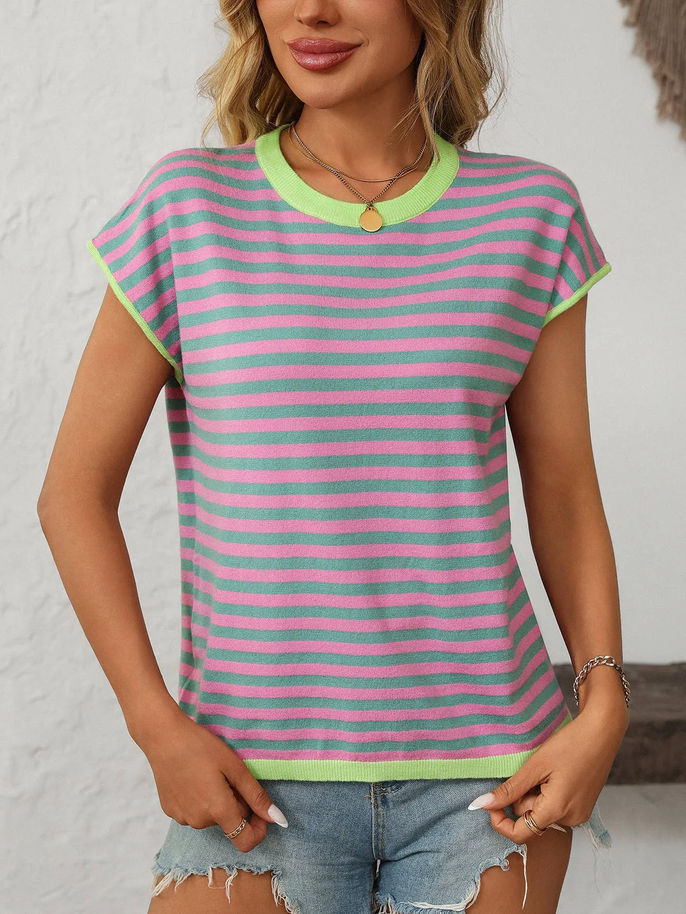 Two Tone Short Sleeve Knit Top